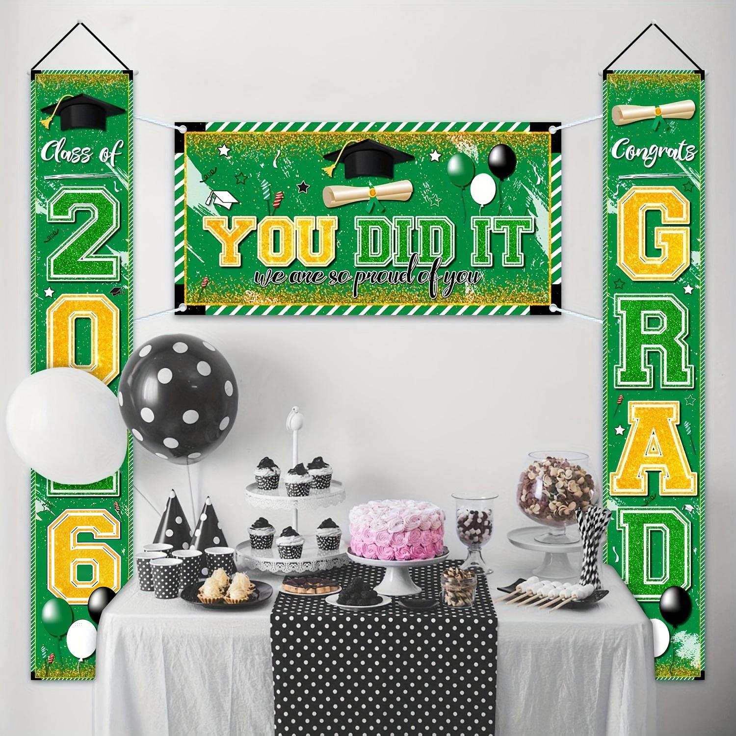 2026年卒業生の皆様、おめでとうございます！グリーン＆ゴー - Party Banner Gold のレビューと価格